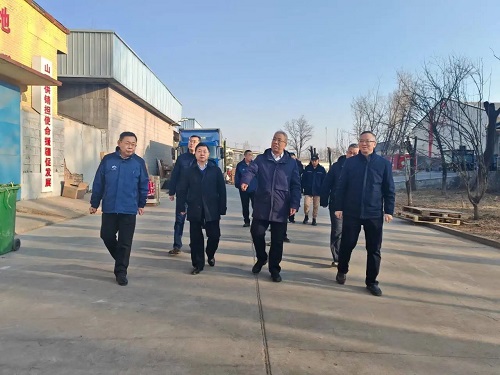 龚景华在山西省盐业集团进行春节期间安全督导检查
